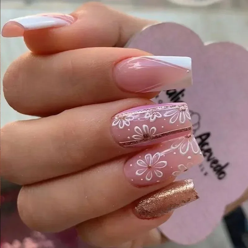 24 個ホワイトフレンチフェイクネイルグリッターローズパター - Nail Art Rose Gold のレビューと価格
