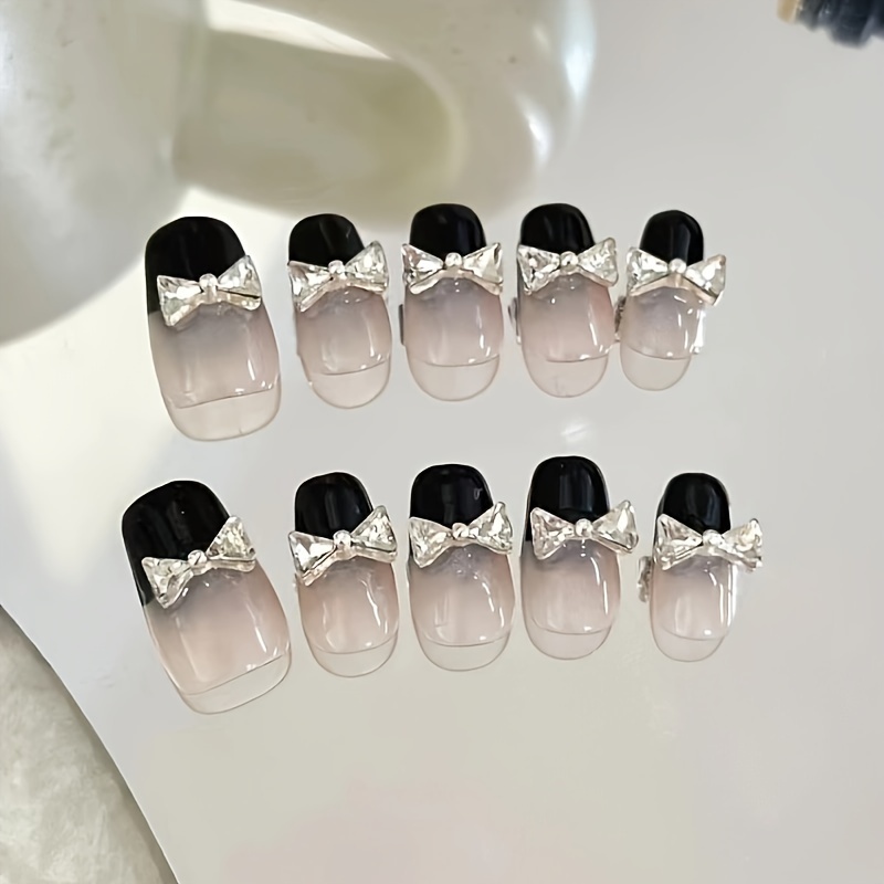 10 個手作りプレスオンネイルミディアム、スパークリングリボ - Nail Art Emerald のレビューと価格