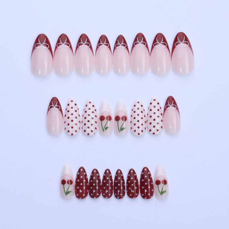 24枚入り ファッションレッド フレンチプレスオンネイル キ - Nail Art Red Cherry のレビューと価格