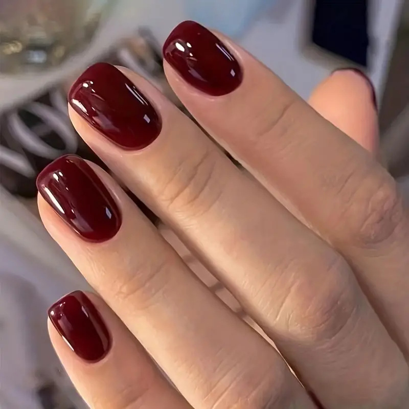 24枚入り ショートオーバルプレスオンネイル シンプルピンク - Nail Art Ombre Pink のレビューと価格