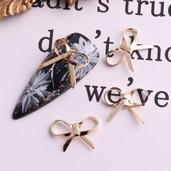 3Dメタルネイルデコレーション,ネイルアートアクセサリー,ゴ - Nail Art Rose Gold のレビューと価格
