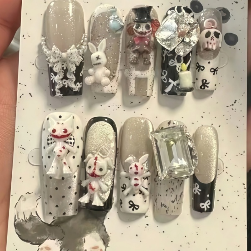 ダークファンタジーハロウィンネイルアートモールドシリコン3D - Nail Art Gothic のレビューと価格
