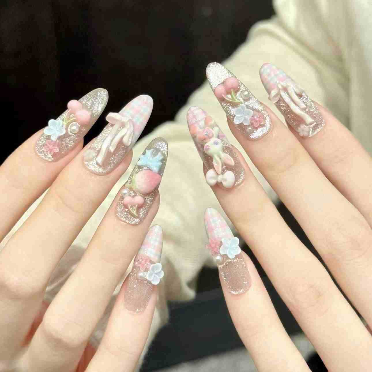 10個入り純手作りオーバルネイルアート、青い花柄の小さなクマ - Nail Art Emerald のレビューと価格