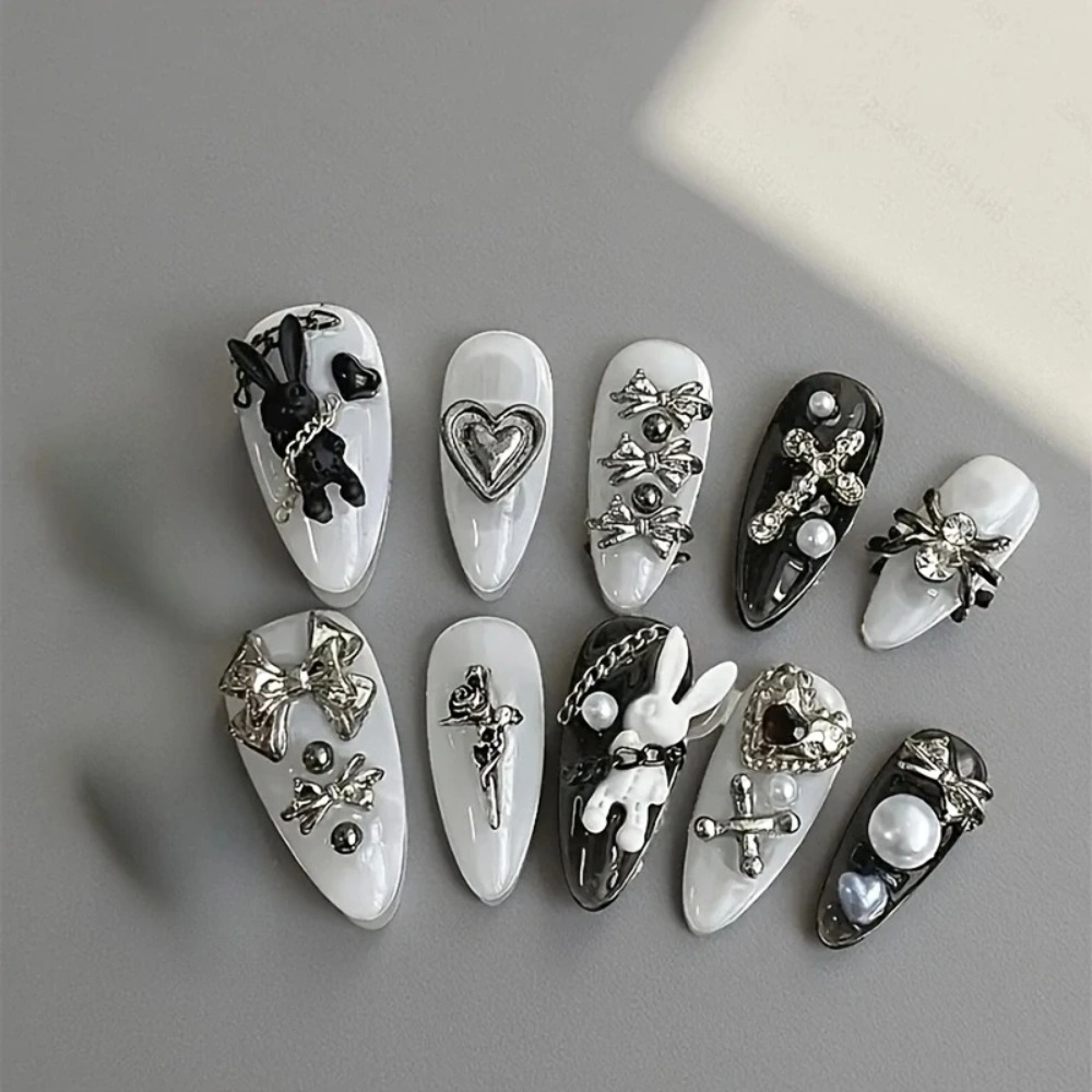 新しい10個入りパーソナライズされた黒と白のネイルアート、ウ - Nail Art Gothic のレビューと価格