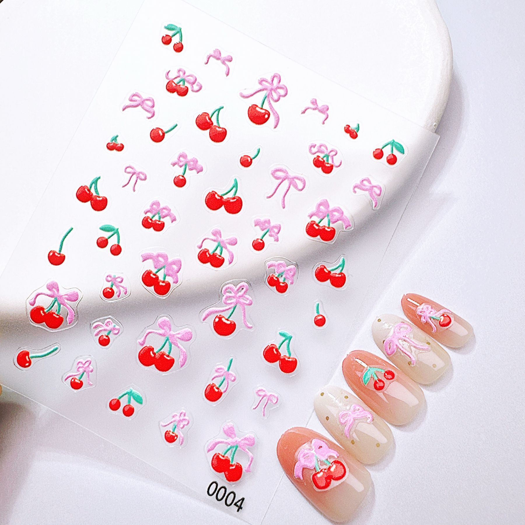 1 個グリーン & レッドアップルキティネイルステッカー - - Nail Art Red Cherry のレビューと価格